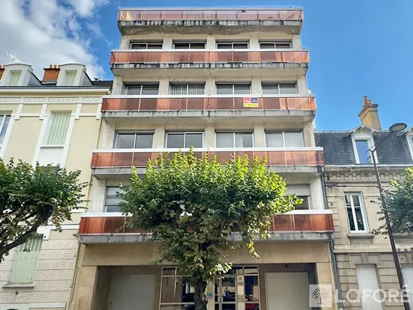 Immeuble de rapport à MOULINS