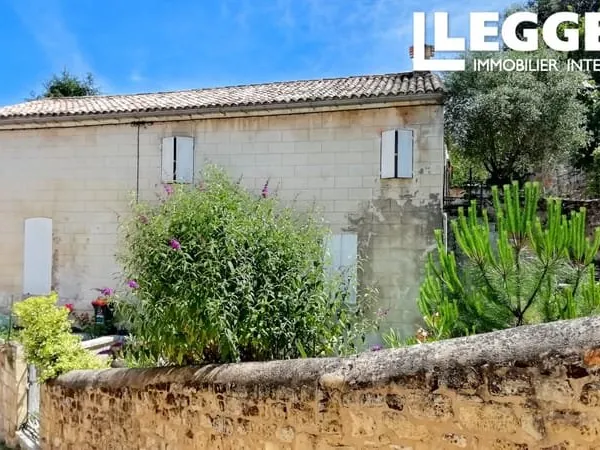 Ensemble Immobilier d'Exception à Vendre à Saint-Émilion (UNESCO)