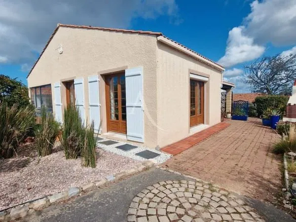 Maison de plain-pied 5 pièces 135 m²