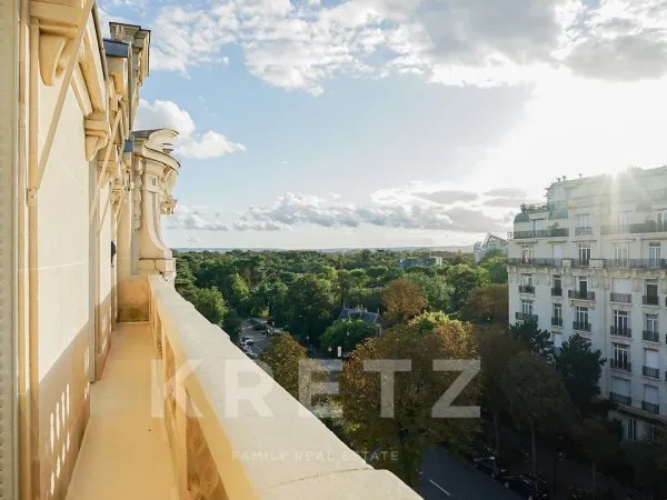 Neuilly-Sur-Seine - Boulevard des Sablons - Proche Bois de Boulogne - Etage élevé - Excellent état -