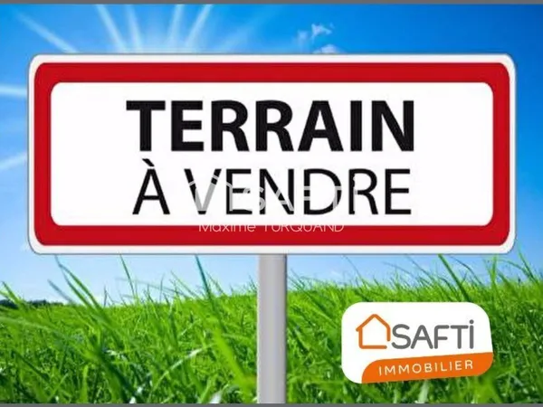 Grand terrain constructible, 3900m²