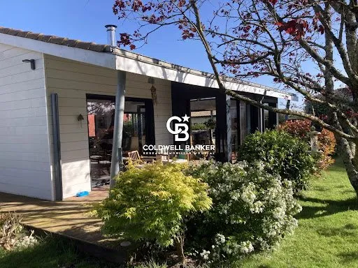 Maison 11 pièces 298 m²