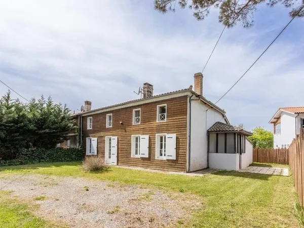 Maison 6 pièces 151 m²