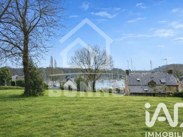 Terrain 938 m²