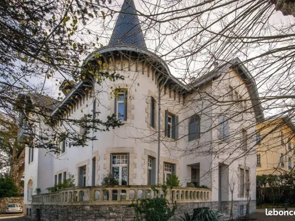 Biarritz STUDIO dans Belle Demeure