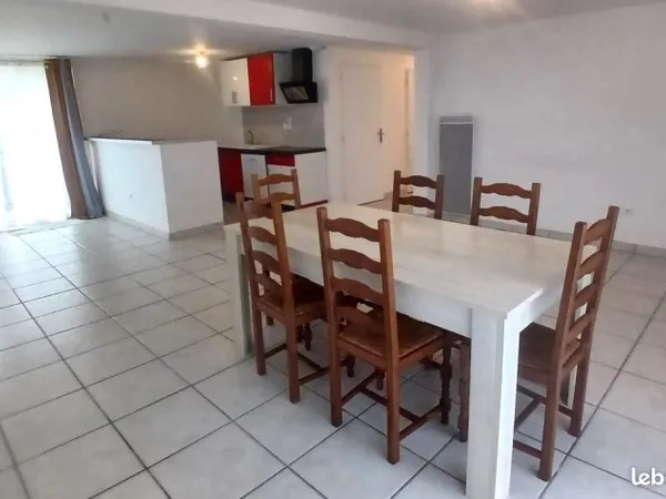 Appartement 4 pièces 80 m²