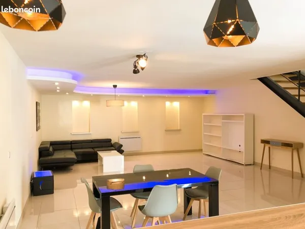 Superbe loft T4 à louer