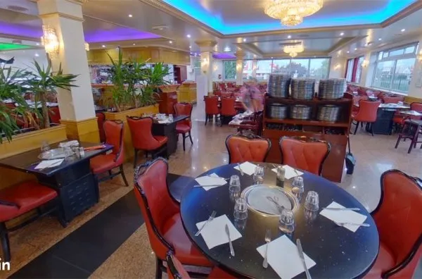 Boutique 1152 m² SARTROUVILLE