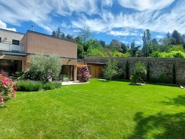 Location Maison - 121 m2 - 3 ch