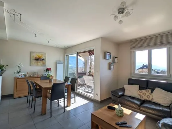 Appartement T4 au calme avec vue dégagée