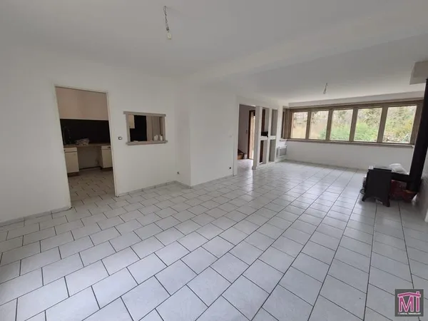 Pavillon 4 chambres sur sous-sol total