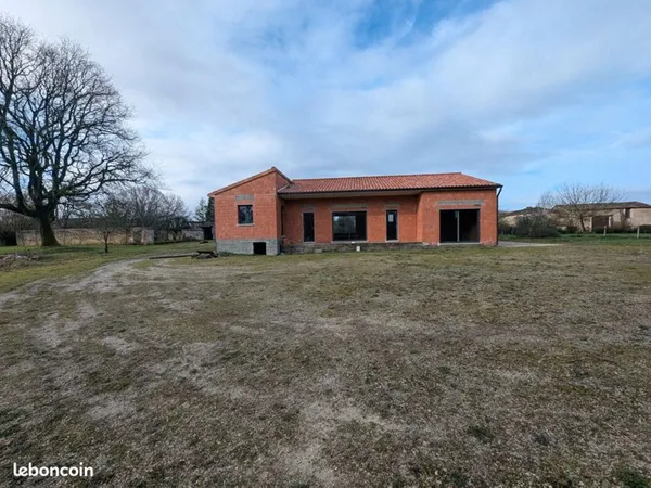 Pavillon 5 pièces 147 m²