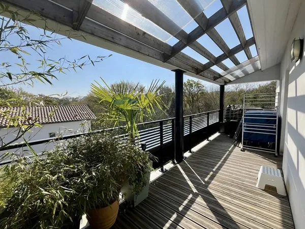 Appartement 2 pièces à Ciboure avec vue sur la Rhune