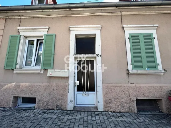 LOCATION : appartement F1 (24 m²) à CERNAY
