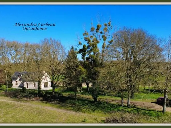 Maison rénovée avec dépendance - cadre champêtre sans vis-à-vis LUCHE PRINGE (72)
