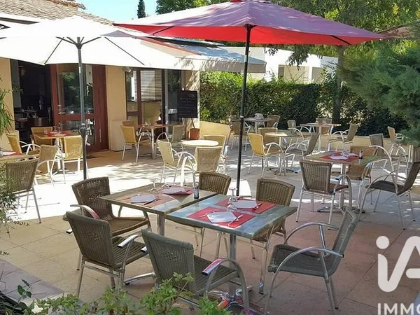 Fonds de commerce 300 m²