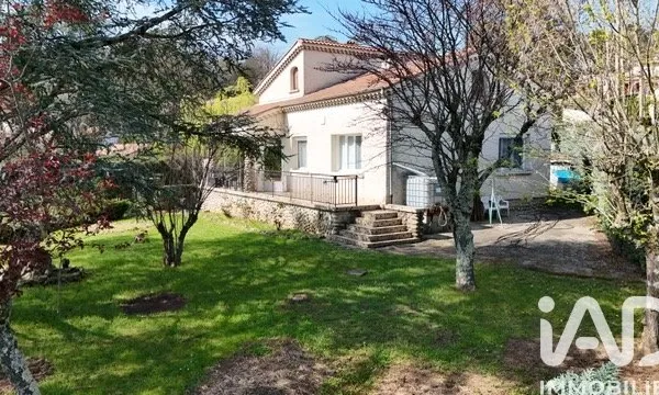 Maison 5 pièces 90 m²