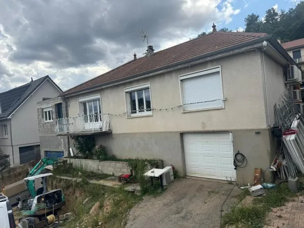 L'ETRAT Maison de 130 m² Sur un terrain de 742 m²
