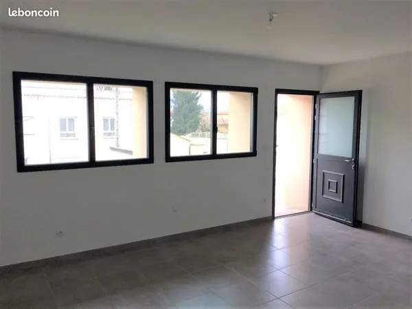 T4 récent de 120m²