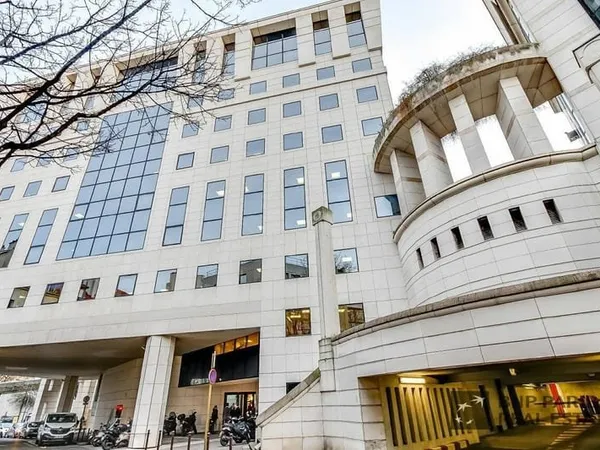 Bureaux 1262 m²