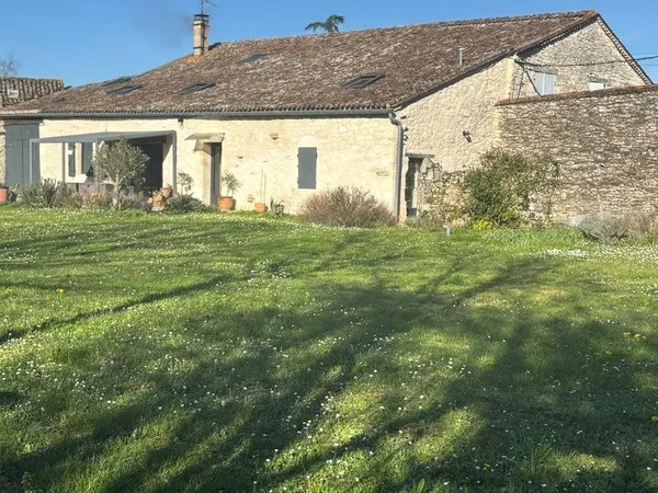 Maison de campagne en pierre