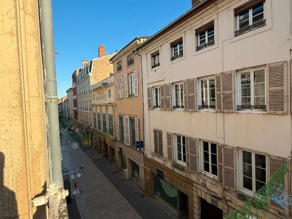 Appartement T4 86m2 dispo à la location