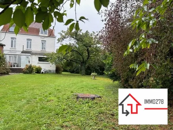 Belle bourgeoise sur un parc de 1239 m²