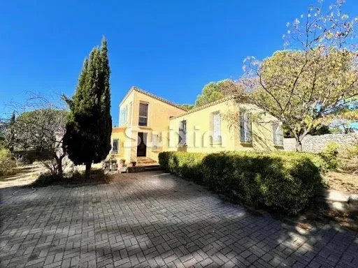 Maison 5 pièces 150 m²