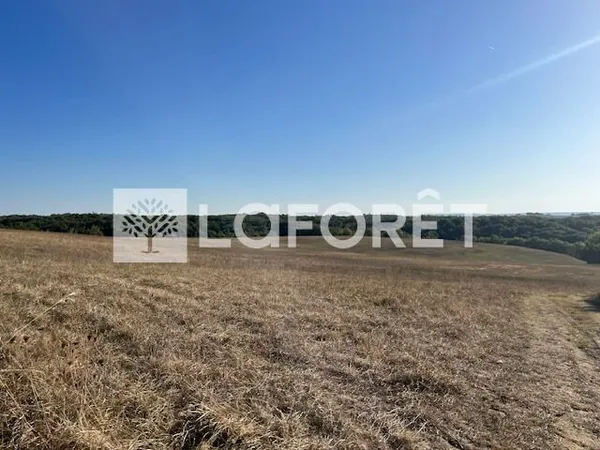Terrain 97530 m²