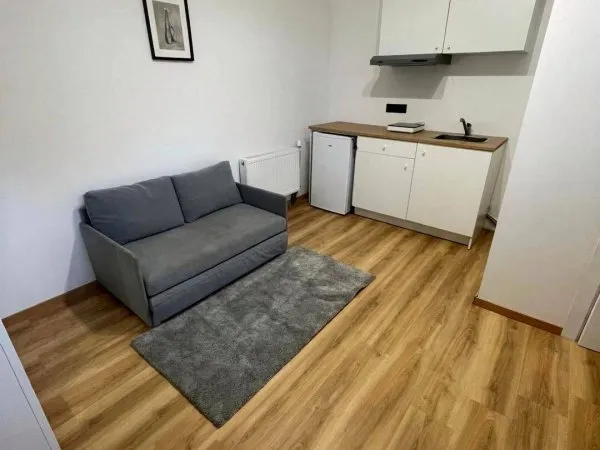 Appartement 1 pièce 13 m²