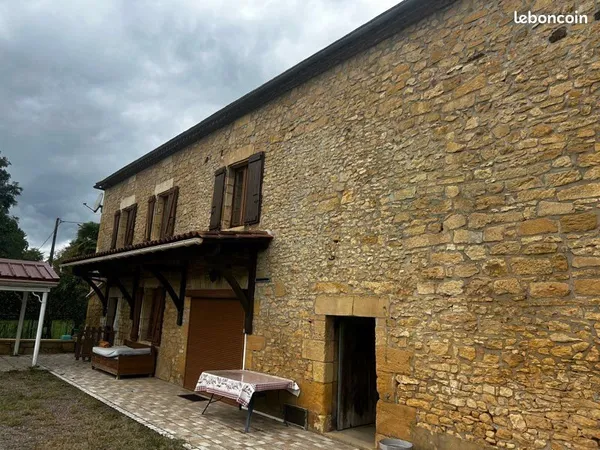 Maison longère à Carsac Aillac 24