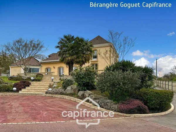 Maison à vendre 8 pièces AIGNE (72)