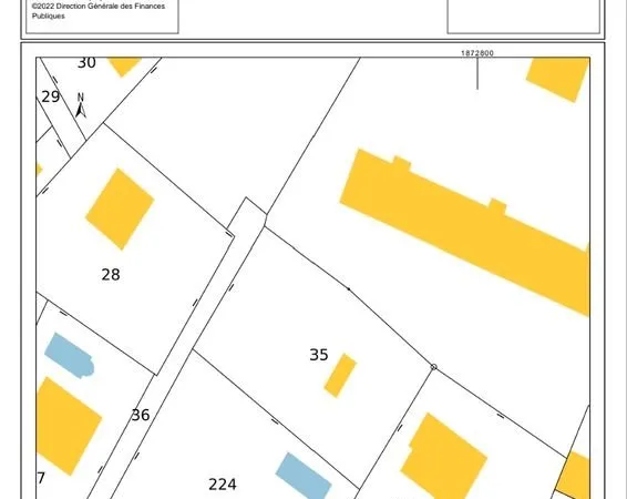 RARE centre Bourg-en-Bresse - Terrain 871 m² au calme, fort potentiel construction
