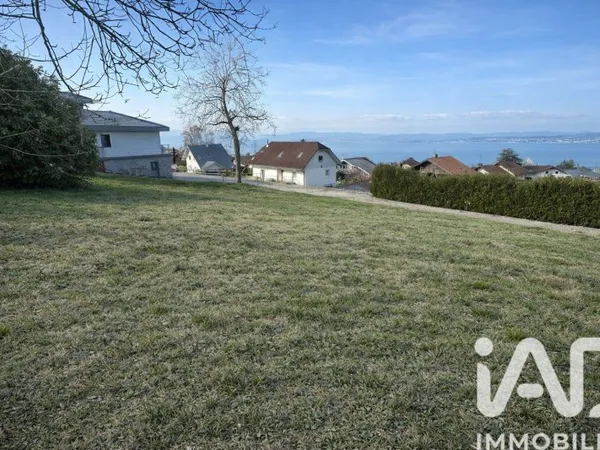 Terrain 1050 m²