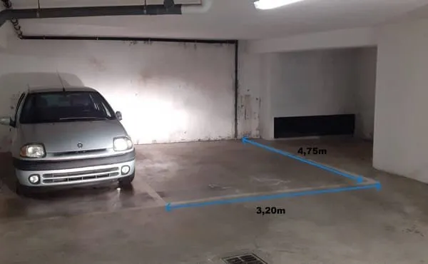 Parking 14 m²