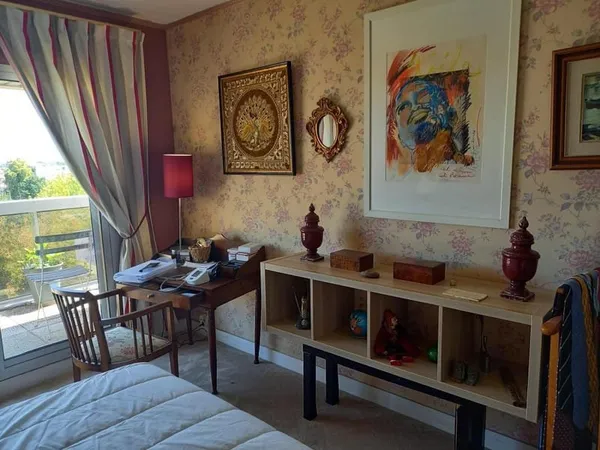 Appartement 3 pièces 160 m²