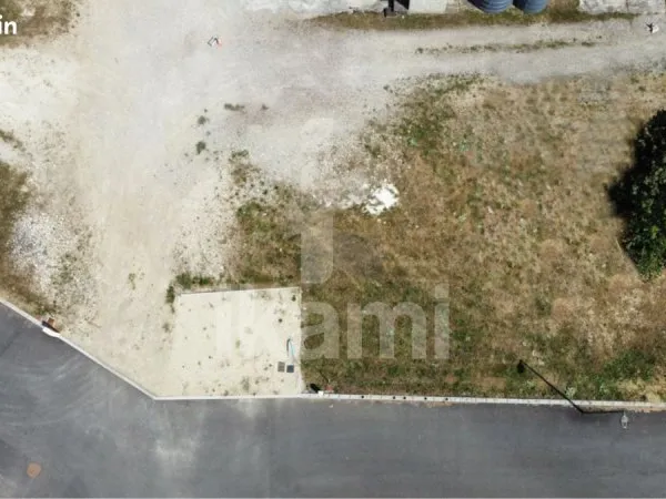 Terrain 467 m² Eymeux