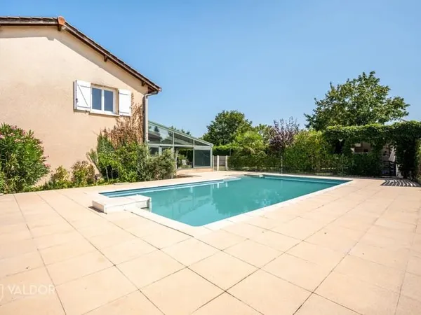 Villa avec piscine à 5 minutes de Belleville