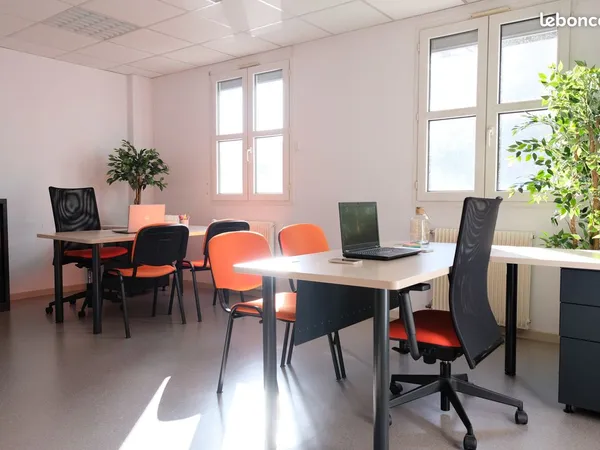 Bureaux disponibles en pépinière d'entreprises