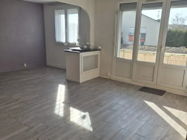 EPINAL - Appartement T4