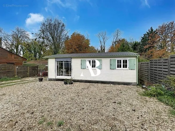 Mobilhome avec jardin 49m2