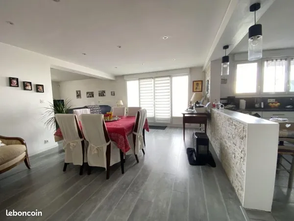 Appartement 4 pièces 83 m²