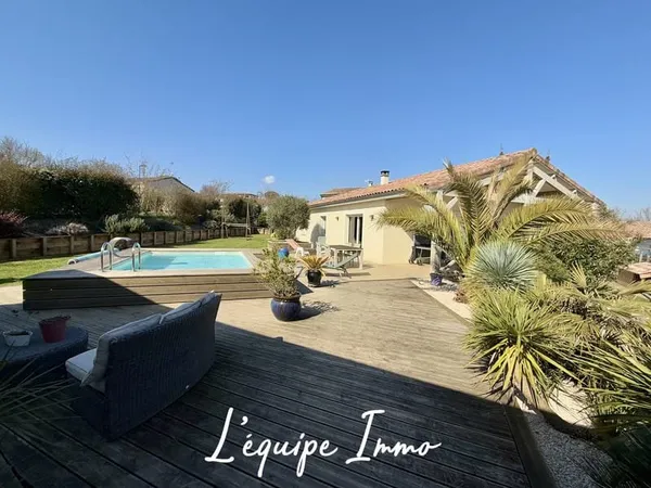 Maison T4 avec piscine et dépendance
