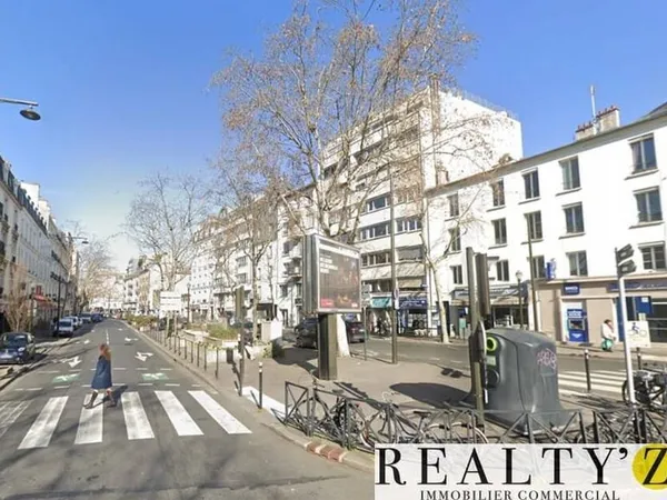 Boutique 212 m²