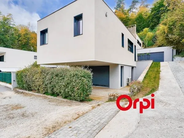 Appartement 4 pièces 117 m²