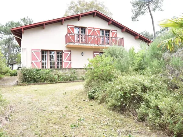 Maison 5 pièces 140 m²