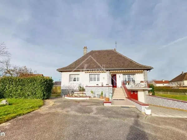 Maison 7 pièces 100 m²