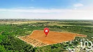 Terrain 302 m²