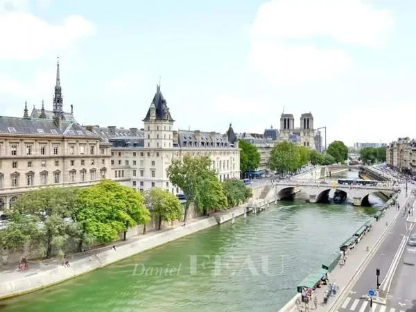 Paris 6 - Quai des Grands Augustins