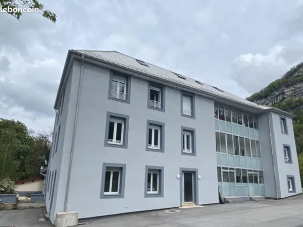 Maison 15 pièces 552 m²